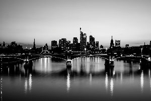 Skyline black & white - Das Poster für alle FFM-Verliebten (DIN A3)