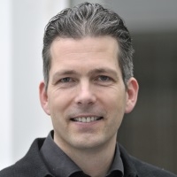 Dr. Arne Winkelmann